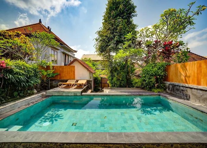 Séjour chez l'habitant Suweta Private Pool - Center Prime Location